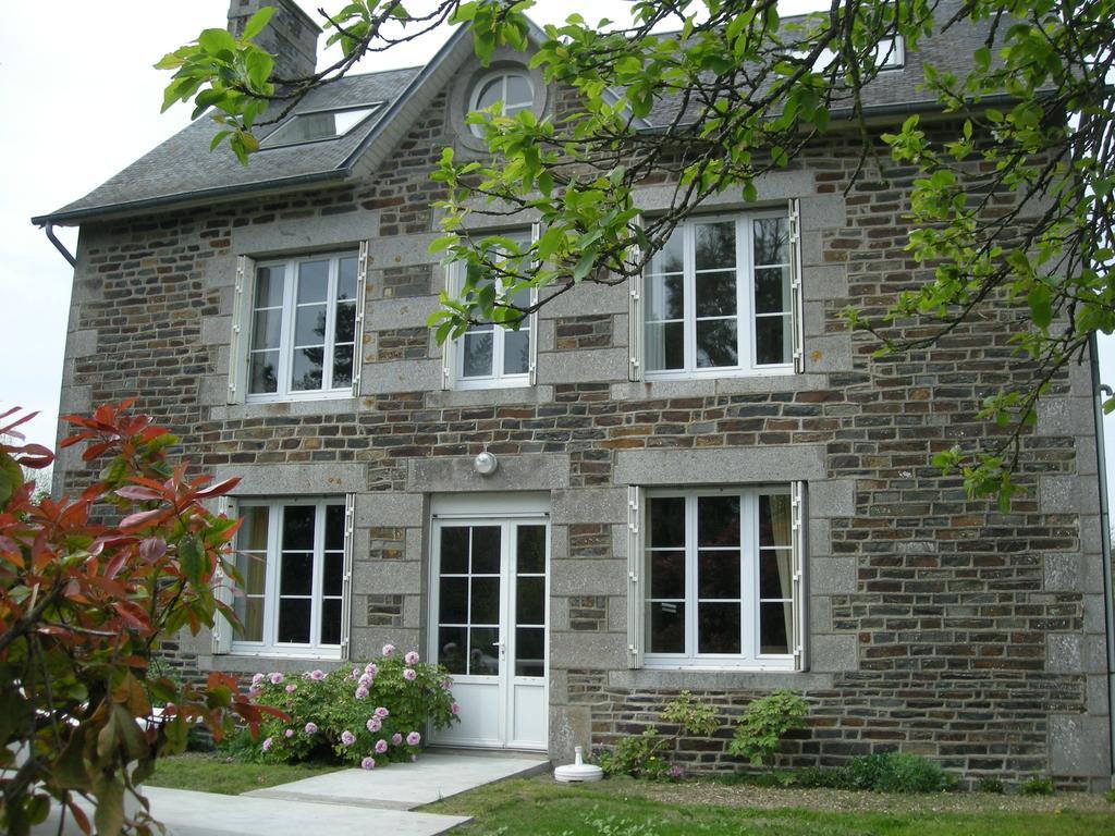 St Michel Villa Vains Exterior photo